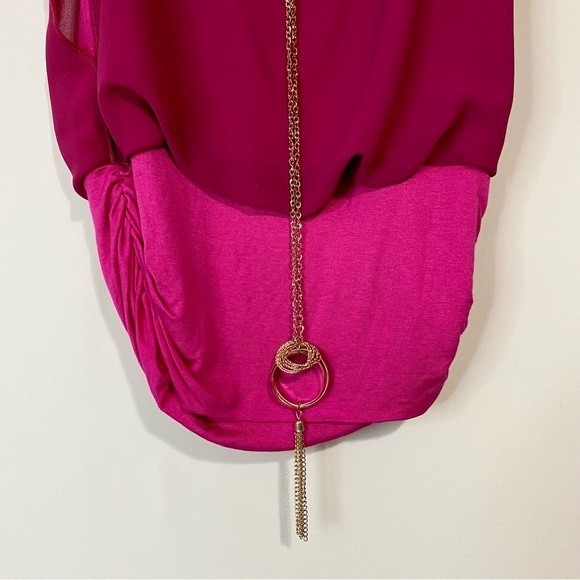 La Scala Women’s Sleeveless Ruched Blouse with Necklace Pink NWOT - Picture 3 of 8